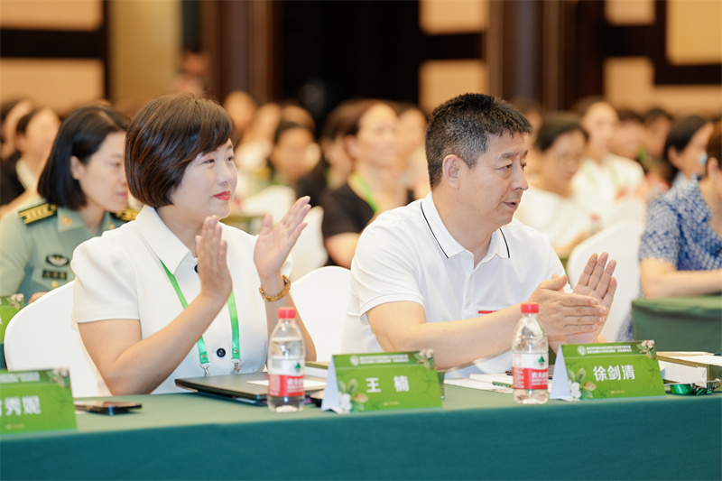 重庆市护理学会第六次会员代表大会暨第五届第三次理事会理事、常务理事会圆满召开