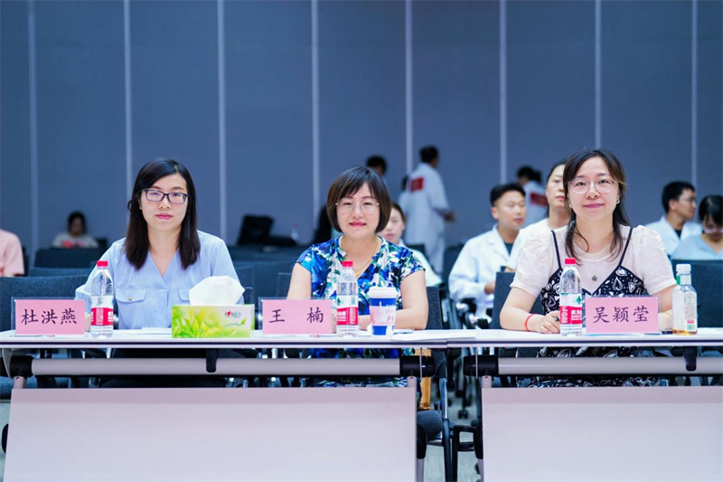 重庆市大渡口区人民医院开展“比技能、比医德、比服务、比口碑”系列活动